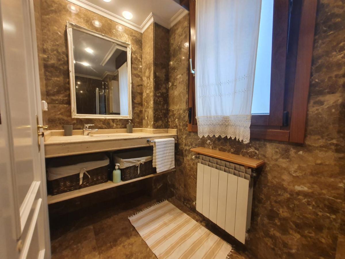 Acacias - Piso Amplio En Playa De Poniente 6 Personas Con Garaje - Vut-2654-as Appartement Gijón