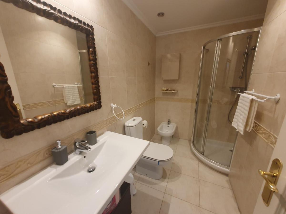 Acacias - Piso Amplio En Playa De Poniente 6 Personas Con Garaje - Vut-2654-as * Gijon