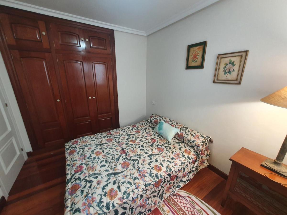 Acacias - Piso Amplio En Playa De Poniente 6 Personas Con Garaje - Vut-2654-as Apartment *