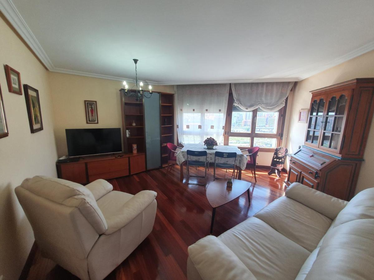 Acacias - Piso Amplio En Playa De Poniente 6 Personas Con Garaje - Vut-2654-as *