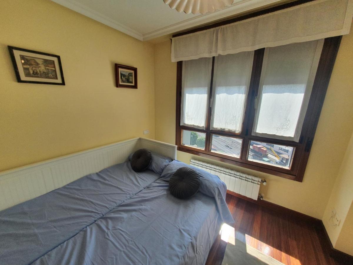 Acacias - Piso Amplio En Playa De Poniente 6 Personas Con Garaje - Vut-2654-as *